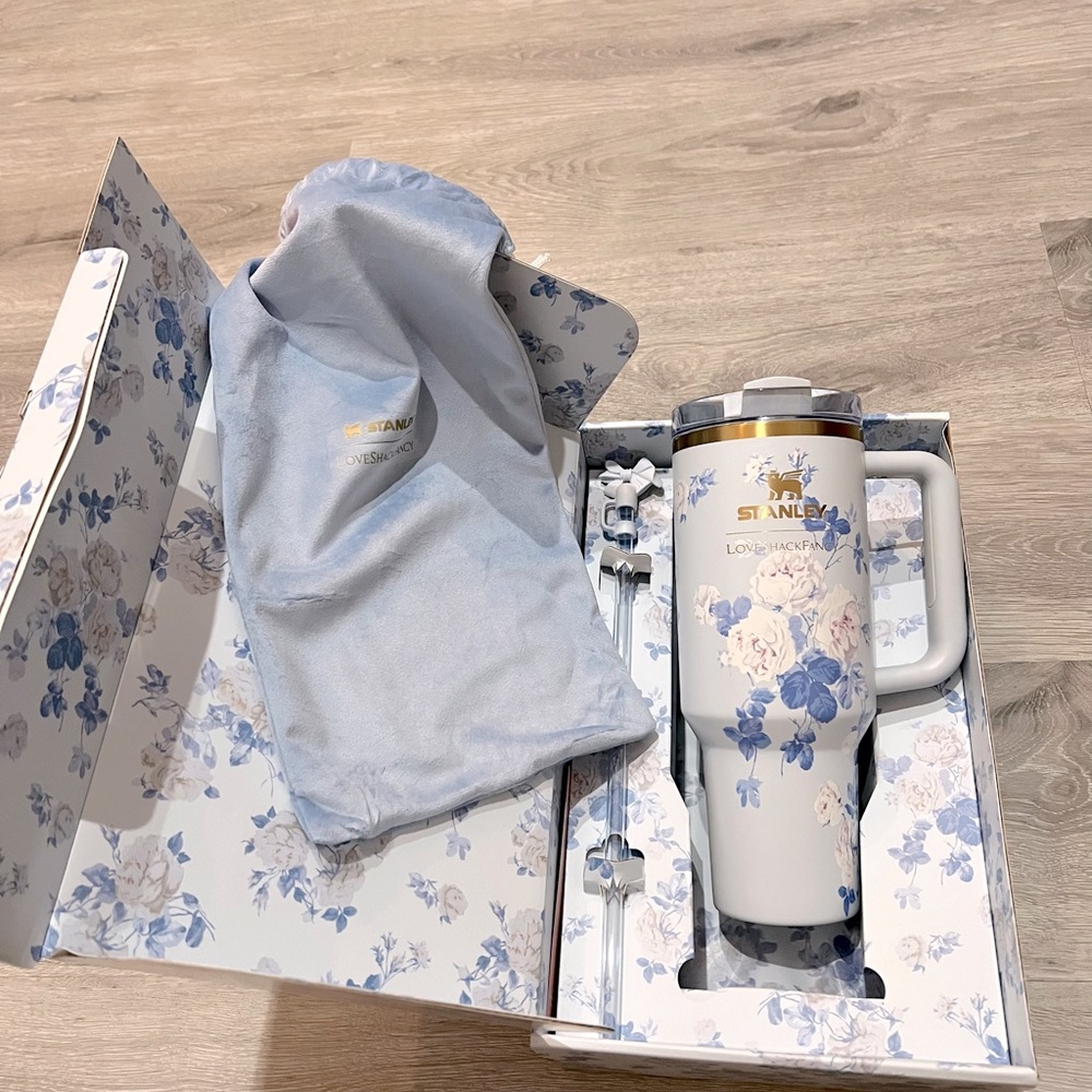 The Stanley X LoveShackFancy Quencher